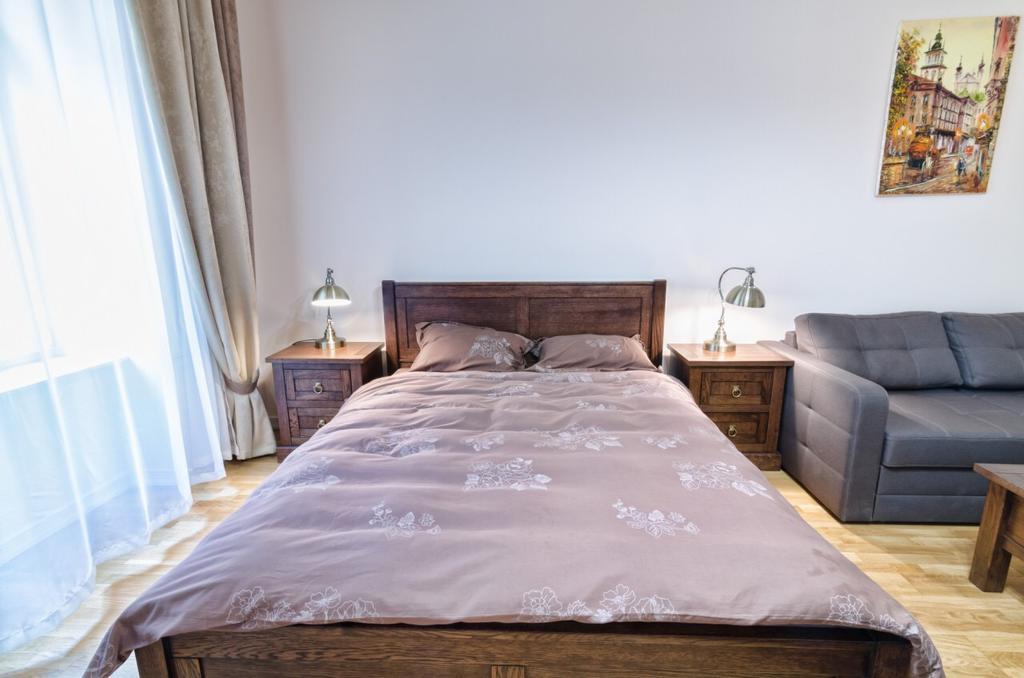Apartment Grebinky 9 リヴィウ エクステリア 写真