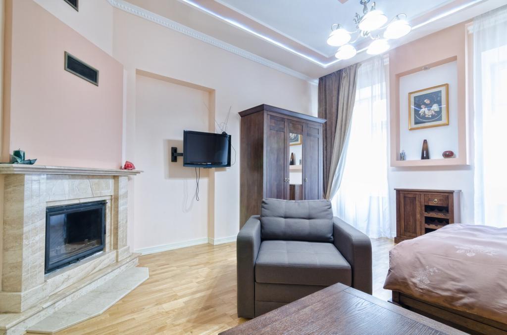 Apartment Grebinky 9 リヴィウ エクステリア 写真