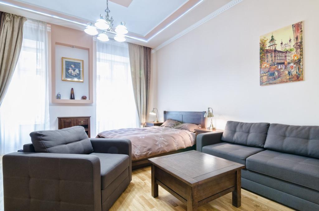 Apartment Grebinky 9 リヴィウ エクステリア 写真